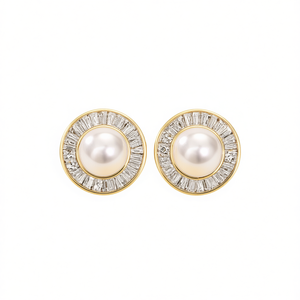 Boucles d'oreilles clous en or E3165 avec perles d'imitation et diamants taille baguette sertis clos, bijoux de mode classiques pour femmes - Product Image 1
