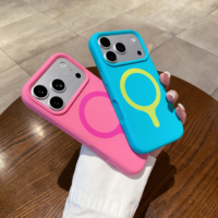 Casing Silikon Cair Warna Permen Anti-Kotoran dengan Sentuhan Kulit, Mendukung Pengisian Daya Nirkabel Magnetik, dan Penutup Jendela Besar untuk iPhone 16 17 18 Pro Max