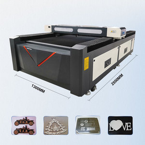 Machine de <span class=keywords><strong>découpe</strong></span> <span class=keywords><strong>laser</strong></span> industrielle haute vitesse pour tissus, cuir synthétique et daim, machines de <span class=keywords><strong>découpe</strong></span> <span class=keywords><strong>laser</strong></span> CO2 - Product Image 1