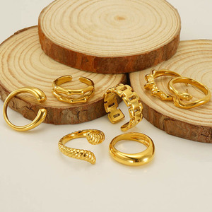 Usine <span class=keywords><strong>Pas</strong></span> <span class=keywords><strong>Cher</strong></span> 18k Plaqué Or En Acier Inoxydable Dame Anneau Serpent Réglable Bijoux Irrégulier Twist Serpent Bagues Pour Femmes - Product Image 5