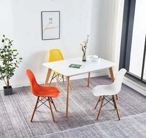 Sillas de Comedor Comerciales Apilables de Plástico PP Verde Tradicional Nórdico, Muebles de Restaurante de Plástico Colorido - Product Image 3