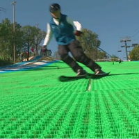 Tapis de ski en plastique pour piste artificielle, dalles de sol en PP, taille personnalisable, idéal pour les parcs sportifs