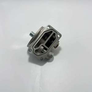 Base del Filtro de Aceite para Excavadora Doosan Daewoo DH55, para Motor Isuzu 4JG1 4JB1, para Maquinaria de Construcción 8-97081755-0 - Product Image 2