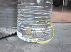 <span class=keywords><strong>Cinta</strong></span> adhesiva de papel de aluminio de betún plateado impermeable súper fuerte HVAC resistente <span class=keywords><strong>aislante</strong></span> - Product Image 3