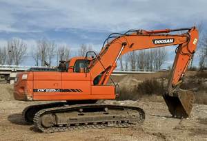 Excavadoras usadas de 22 toneladas Doosan DX225 DX225LC Excavadora de orugas Buen estado Usado Corea Original Doosan 225 CE para la venta - Product Image 2