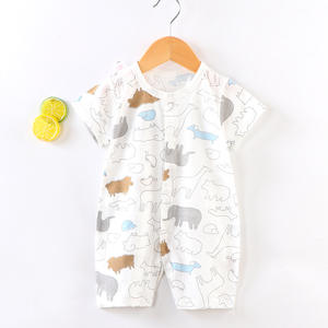 2024 nouveau bébé <span class=keywords><strong>pour</strong></span> Onesies mignon nouveau-né barboteuse court mince harnais été infantile vêtements combinaison tricoté tissu bouton dessin animé - Product Image 1