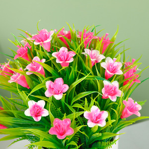 Plantes de lys artificielles en pot Qi Xing 17x23 cm, verdure en plastique pour la décoration de la maison - Product Image 4
