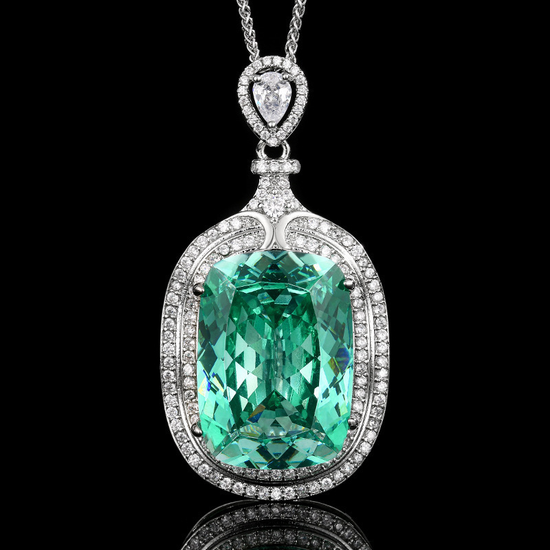 Pendentif Para vert avec chaîne Chopin