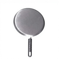 Plaque de cuisson à pizza antiadhésive en acier au carbone de 1,0 mm, 28 cm, avec poignée en bakélite, compatible four et gaz, prix usine le plus bas, en stock