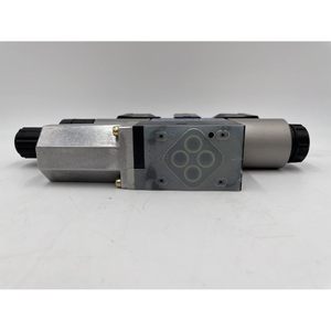 Vanne directionnelle proportionnelle Rexroth 4 voies 315 bars 180 L/min à commande directe avec fonctionnalité PQ - Product Image 6