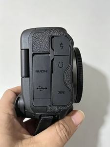 Cámara sin Espejo Canon EOS R5 de Segunda Mano Lista para Enviar, Full Frame, 45MP, Video 8K, Solo Cuerpo, Excelente Precio para Fotografía Profesional - Product Image 3