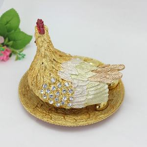 Shinnymifts крупная Оловянная металлическая курица с яйцами, фэншуй, украшение для ювелирных изделий или безделушки, Подарочная идея в коробке - Product Image 3