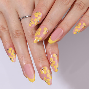 Venta al por mayor, juego <span class=keywords><strong>de</strong></span> <span class=keywords><strong>uñas</strong></span> a presión, puntas <span class=keywords><strong>de</strong></span> <span class=keywords><strong>uñas</strong></span> falsas <span class=keywords><strong>de</strong></span> almendra corta francesa, flor amarilla acrílica con diseño <span class=keywords><strong>de</strong></span> diamante, <span class=keywords><strong>Uñas</strong></span> postizas - Product Image 2