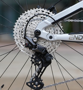จักรยานเสือภูเขา NEW CYCTRAC รุ่น ENDU150 M6100 12 สปีด โครงอลูมิเนียม พร้อมโช้ค RockShox แบบ Full Suspension ขนาดล้อ 27.5 29 นิ้ว - Product Image 6