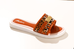 <span class=keywords><strong>Chanclas</strong></span> cómodas de arrecife de verano para mujer, zapatillas antideslizantes de PVC, ligeras, transpirables, impermeables, Material de plantilla antideslizante - Product Image 2