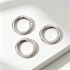 Anillo Metálico de Venta Caliente con Cierre Circular para Abalorios de Bolsos, Llaveros y Accesorios de Herrajes para Correas de Mascotas - Product Image 1