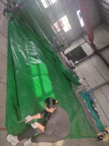 <span class=keywords><strong>Bâche</strong></span> PE verte en <span class=keywords><strong>herbe</strong></span> Offre Spéciale 180 GSM-Tissu en polyéthylène durable, imperméable et résistant aux UV pour l'extérieur - Product Image 6