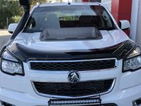 YCSUNZ Becquet de capot ABS noir mat avec écrou pour Pickup Holden Colorado 2012 2014 2016 2017 2018 Accessoires 4x4