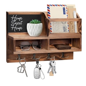 Porte-clés <span class=keywords><strong>en</strong></span> bois Organisateur de courrier et de clés <span class=keywords><strong>en</strong></span> bois mural avec <span class=keywords><strong>tableau</strong></span> noir et 4 crochets Porte-clés avec étagère - Product Image 1