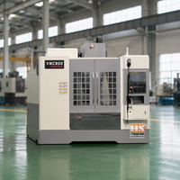 Machine de fraisage verticale CNC à un seul brocheur VMC850 HUASHUO, haute précision, 380V, commande GSK, cône BT40, multifonctionnelle