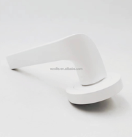 Poignée de porte en alliage de zinc finition satinée, style italien moderne minimaliste, avec levier silencieux à aspiration magnétique écologique pour usage hôtelier
