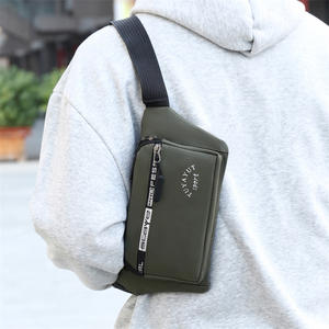 Sac de Poitrine Homme Tayut Sport Vert Multifonctionnel en Matière Enduite pour Tenues Quotidiennes Printemps 2025 - Product Image 1