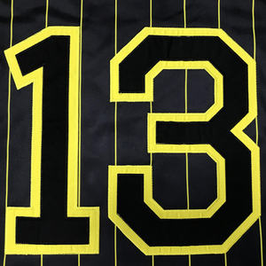 Ropa deportiva retro al por mayor camisa de béisbol de rayas negras y amarillas clásica diseño de camisa de uniforme de béisbol personalizado - Product Image 5