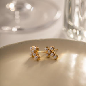 18K altın kaplama paslanmaz çelik inci takı hediye Charm kübik zirkonya çapraz kolye saplama küpe kadınlar için - Product Image 2