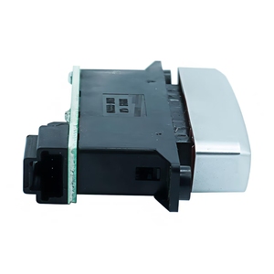 สวิตช์ไฟฉุกเฉิน FAW Bestune B50 รุ่น FA0166550 อะไหล่รถยนต์ อุปกรณ์ตกแต่งรถยนต์ อุปกรณ์อิเล็กทรอนิกส์ อะไหล่รถยนต์ขายส่ง - Product Image 3