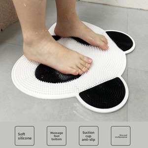 แผ่นรองนวดซิลิโคนรูปแพนด้า ดีไซน์มินิมอลทันสมัย อุปกรณ์ขัดผิวและนวดหลังสำหรับห้องน้ำ ผ้าขนหนูอาบน้ำอเนกประสงค์ - Product Image 5