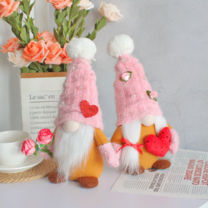 Statuetta Senza Volto per la Festa della Mamma con Rosa e Cuore, Decorazione per la Casa per la Festa della Mamma - Product Image 4