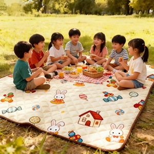 Tapis de pique-nique portable épaissi rectangulaire 8 mm pour camping en plein air, utilisation printanière, avec sac de rangement, motif ondulé bleu et blanc, design de dessin animé - Product Image 5