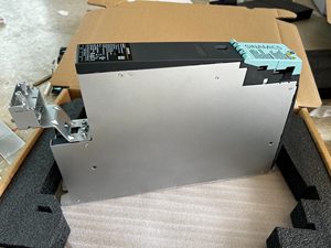 6SL31202TE210AD0 6SL3120-2TE21-0AD0 โมดูลขับเคลื่อนมอเตอร์แบบสองแกนอุตสาหกรรม 9A/9A ยูนิต - Product Image 1