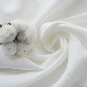 Alta qualità bianco <span class=keywords><strong>100</strong></span> <span class=keywords><strong>Rayon</strong></span> viscosa tessuto Crepe per tessuti di abbigliamento - Product Image 4