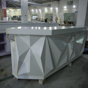 เคาน์เตอร์บาร์แช่เย็นแบบสั่งทำสีขาวรูปตัวแอลคุณภาพสูงจาก CorianS Solid Surface สำหรับร้านกาแฟทันสมัย บาร์ในบ้าน และคลับ - Product Image 4