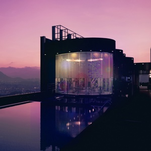 Kingyi P50 P100 Lightweight HD Advertising Flexible Pixel <strong>Led</strong> Mesh <strong>Display</strong> <strong>Screen</strong> Transparent <strong>Led</strong> Outdoor Waterproof Grid <strong>Screen</strong> - Product Image 5