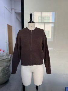 Maglione 2025 lavorato a maglia <span class=keywords><strong>con</strong></span> cerniera da donna <span class=keywords><strong>con</strong></span> cerniera in tinta unita multiuso Casual autunno/inverno - Product Image 2