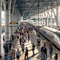 Construction de toit de gare ferroviaire en structure acier sur mesure SAFS