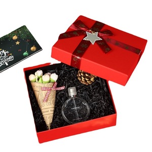 Caja de Regalo Cuadrada de Cartón Roja con Lazo, Tapa de Cielo y Tierra, para Cosméticos, Perfumes, Navidad - Product Image 5