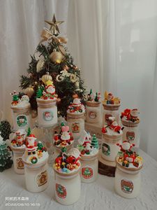 Bougie de Noël en cire de soja très vendue, ornements faits main Père Noël et Élan, parfumée, cadeau créatif transfrontalier pour Diwali et Ramadan - Product Image 3