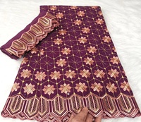 Tissu en coton brodé de dentelle nigériane africaine pour robes et jupes pour femmes, tissu en dentelle infusé de paillettes