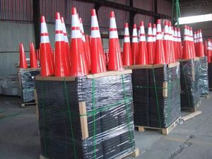 Cône de signalisation routière en PVC flexible de haute qualité pour entrepôt d'usine, visibilité optimale, 45/70/75/90 cm - Product Image 5
