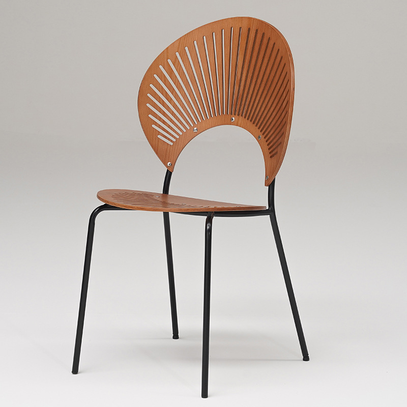 สีไม้สัก [กรอบสีดำ]