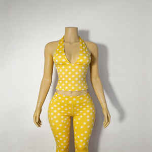 Ensemble deux pièces d'été pour femme, design de niche, comprenant un haut court moulant sans manches à col licou et un pantalon capri, logo personnalisable, OEM - Product Image 5