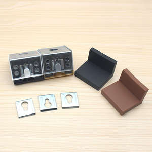 คลิปหนีบตู้โครเมี่ยมเหล็กพลาสติก GQK GC6225164 สำหรับแขวนตู้เสื้อผ้า มุมฉาก  ฝาครอบตกแต่ง  แข็งแรง ทนทาน - Product Image 4