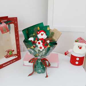 Muñeco de Peluche de Santa Claus con Flores de Ganchillo, Ramos Hechos a Mano para el Día de Navidad, Decoración para la Mesa del Hogar, Regalos Perfectos para Amigos - Product Image 2