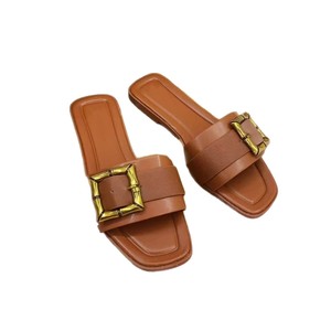 2025 moda africana moda donna <span class=keywords><strong>sandali</strong></span> bassi e per pantofole nuova collezione PM per la stagione estiva - Product Image 6