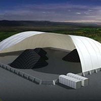 Structure gonflable par exemple pneumatique à membrane Am gonflée à l'air et à l'air supportée