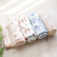 ManliBaby 2026 Nouvelle couverture d'emmaillotage en coton de bambou 47x47 pouces, literie pour enfants, couverture en mousseline pour nouveau-né, motif de Noël