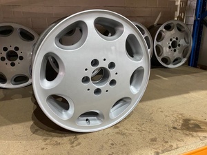 Jantes en alliage concaves argentées 16x7.5 ET38 CB66.6 pour <span class=keywords><strong>Mercedes</strong></span> <span class=keywords><strong>W124</strong></span> W140 W126 Garantie de 3 ans - Product Image 4